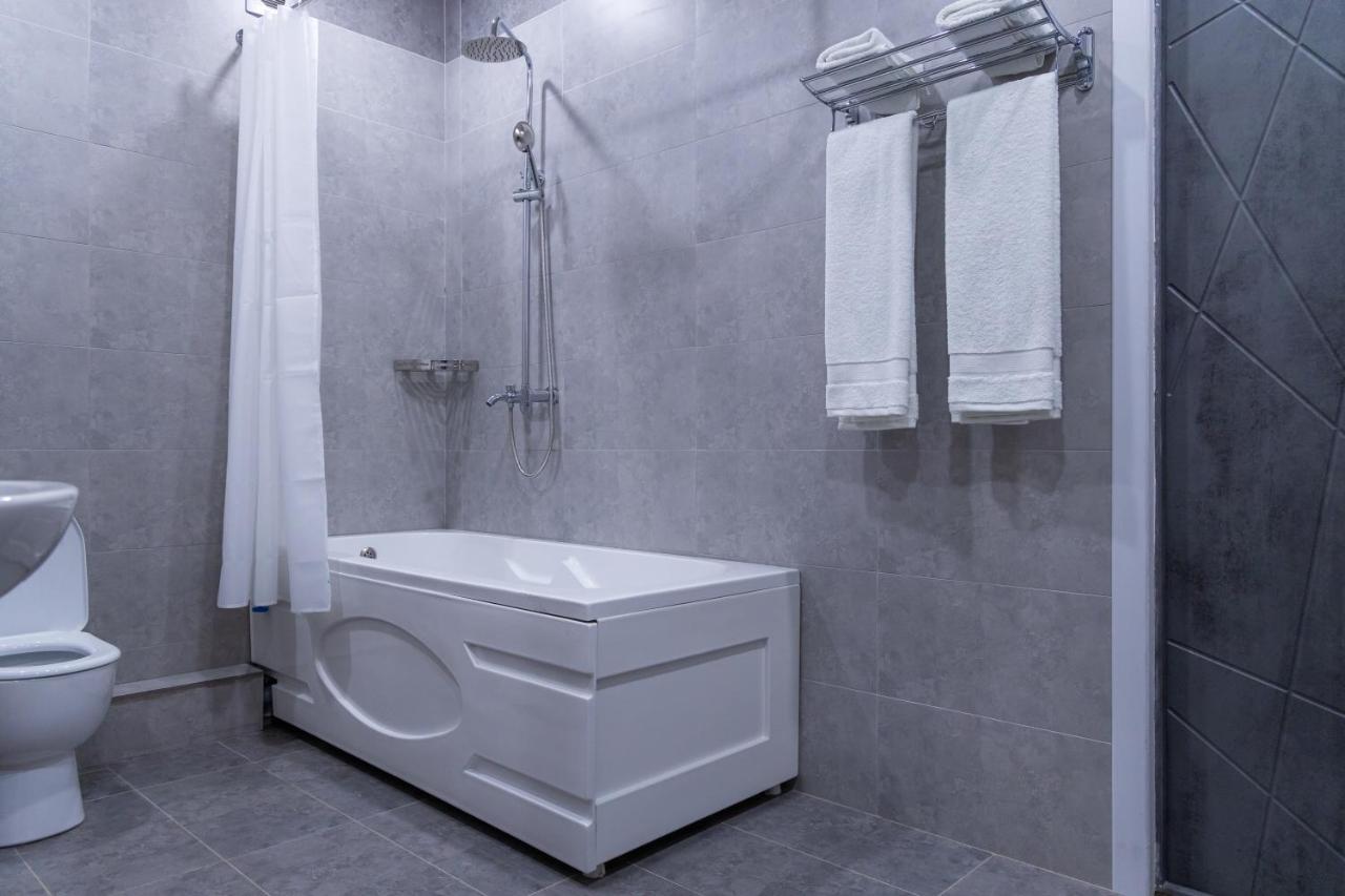 The Time Hotel Tashkent Bagian luar foto